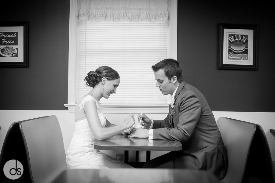 Tyler-Sandra-WedBlog-52